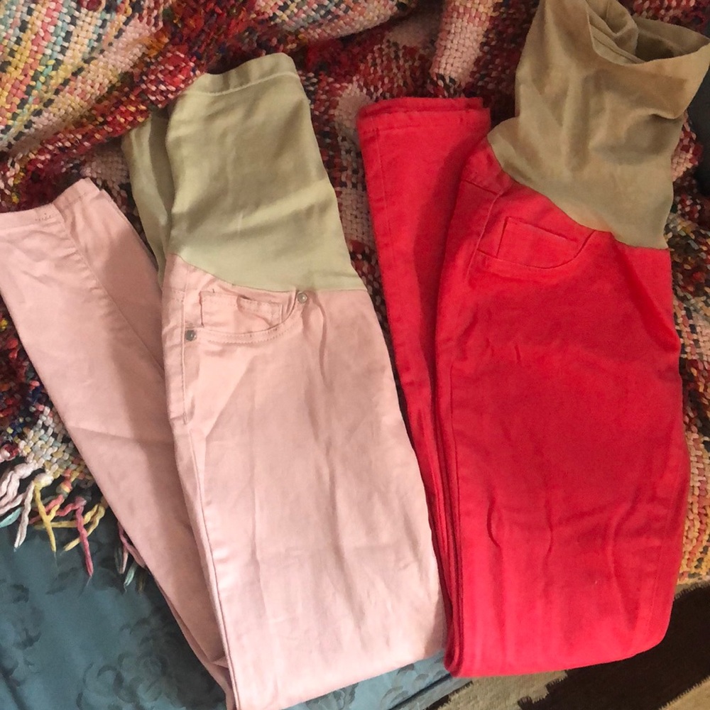 This seasons pink trend’s maternity skinnies!